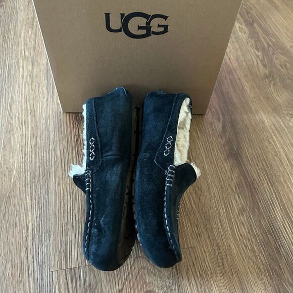 UGG Ansley black suede fur slippers slides slip on shoes sneakers women's 7 - Picture 6 of 8